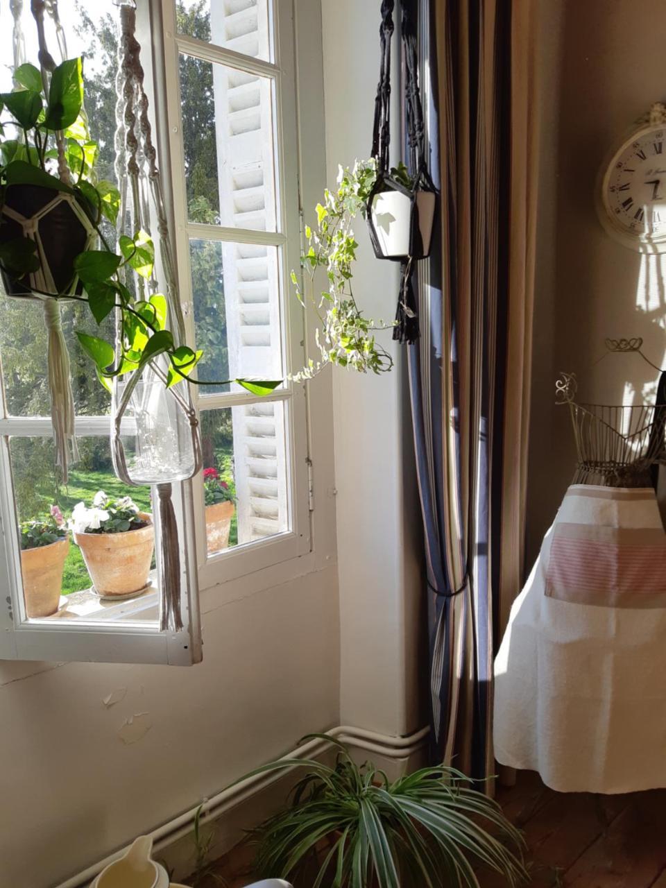 Bed and Breakfast Les 2 Madeleine Saint-Saturnin-du-Bois Exteriér fotografie